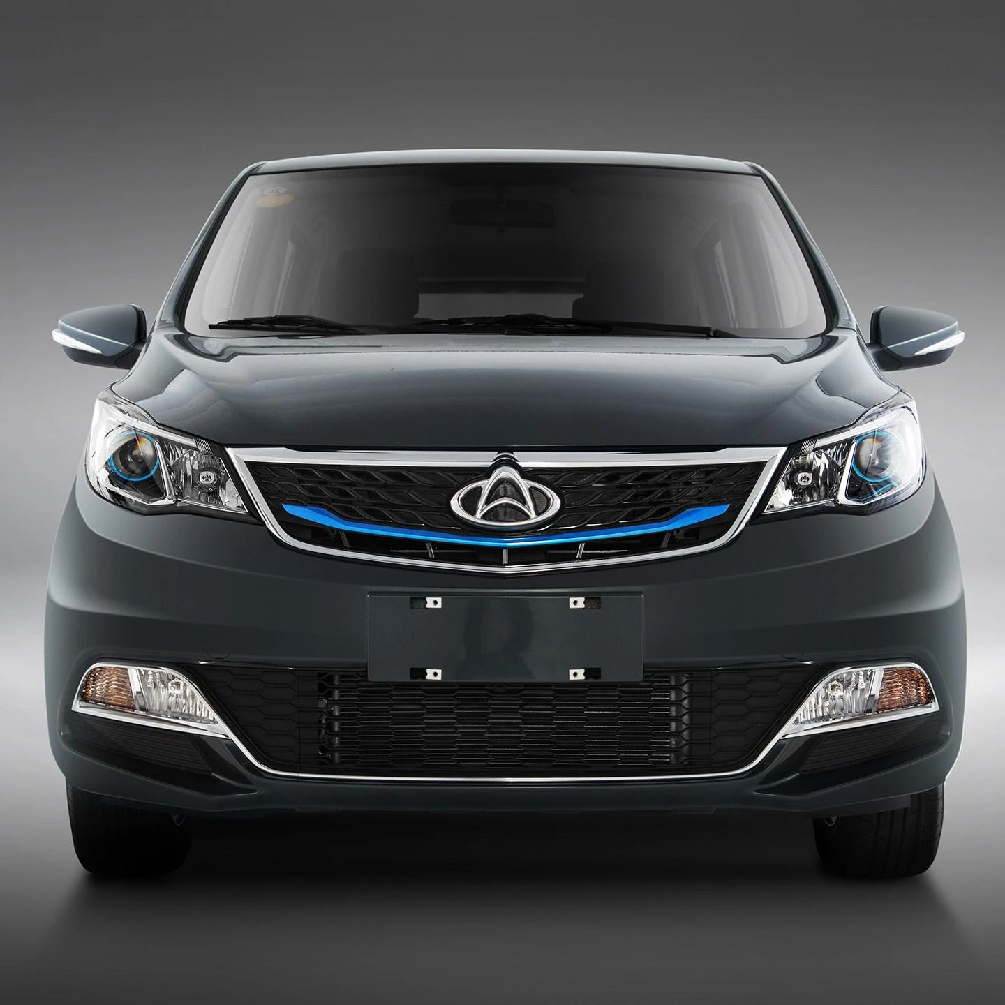 Миниатюрный Электрический фургон Chang an на пять сидений и пять дверей с хорошей акцией