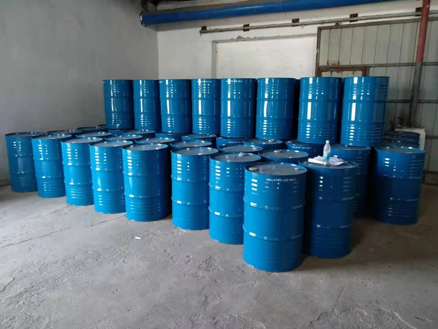 
Hot sale high quality white oil / paraffin oil / mineral oil 