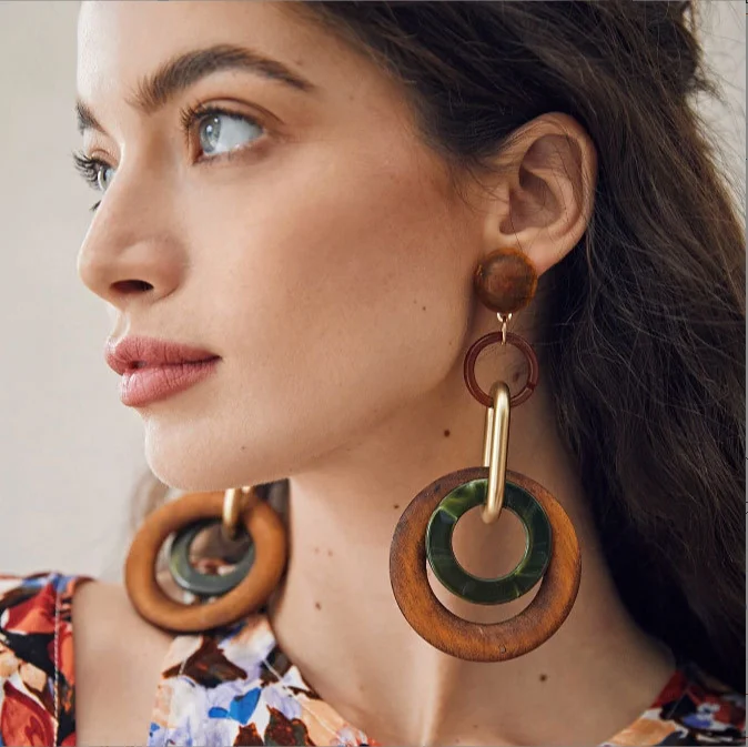 New Arrival Irregularly shaped wooden earring Big Geometric Round Vintage Large Hoop Drop Earrings Fashion Jewelry Accessories