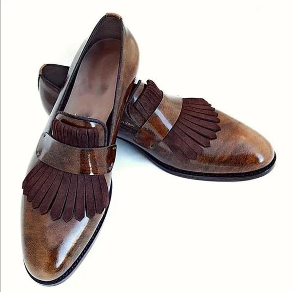 Мужские однотонные туфли, новинка 2021, модные мужские туфли с кисточками, низкие повседневные однотонные туфли