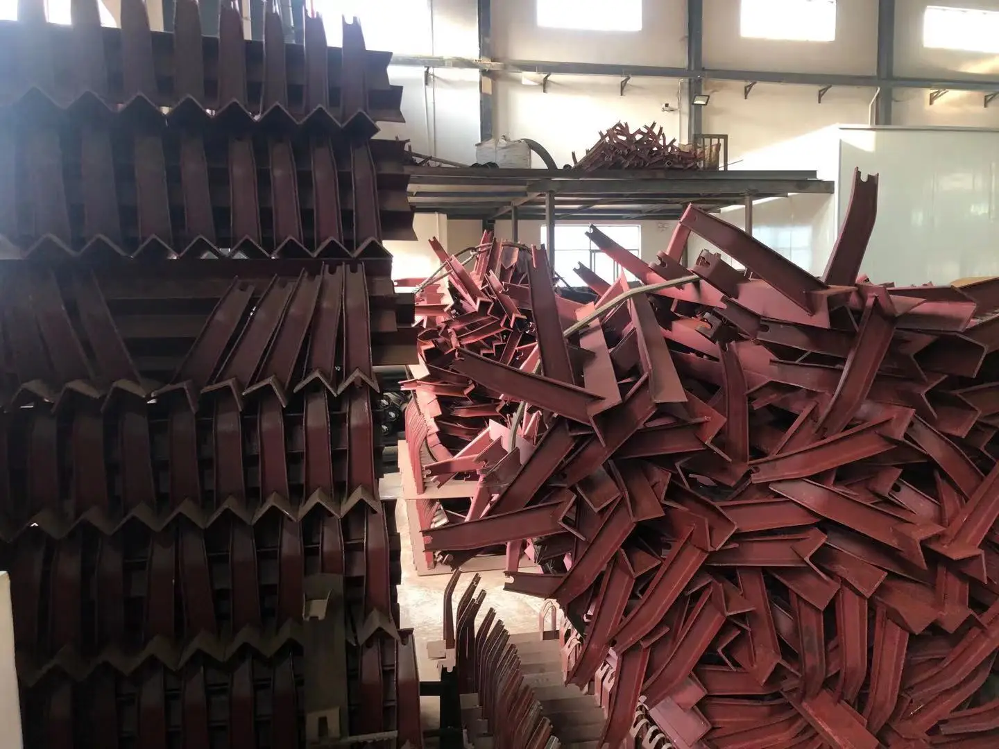 
Factory Direct Mining Machinery Parts Iron Material Support Bracket 