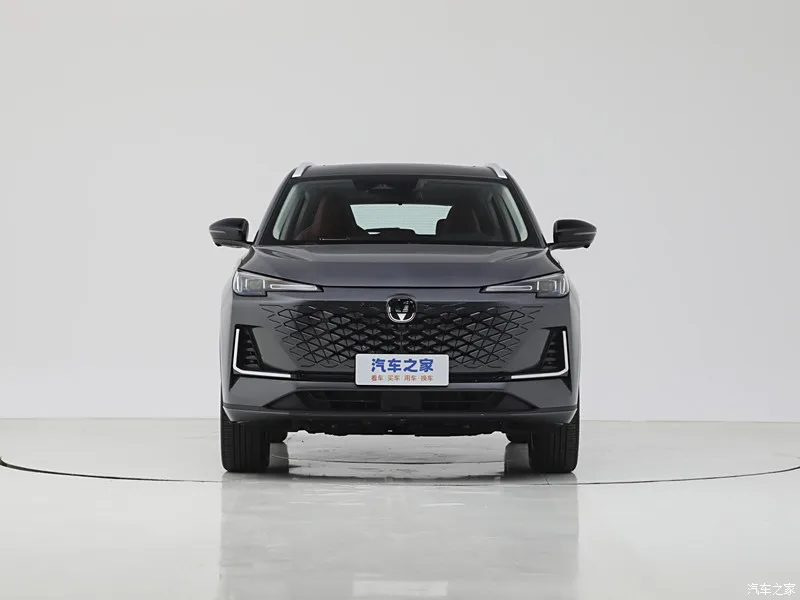 2.0t 4WD Automobile Cars 2024 Changan CS55 Plus Passenger Vehicle