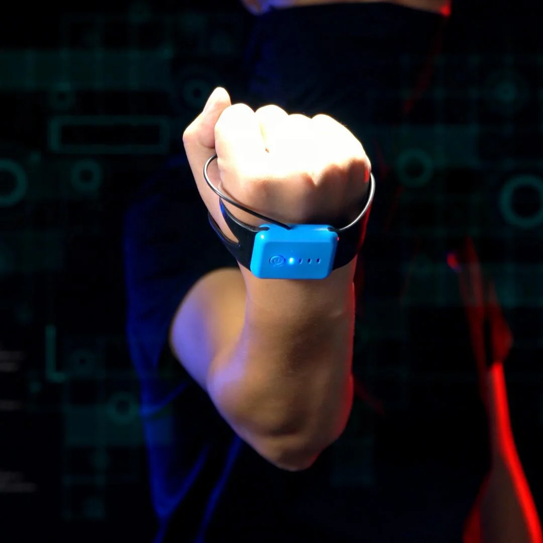 4WD Watch Induction Hand Gesture Control Car Off Road Deformable RC Stunt Car B/O Remote Control Electric Climbing Car for Kids