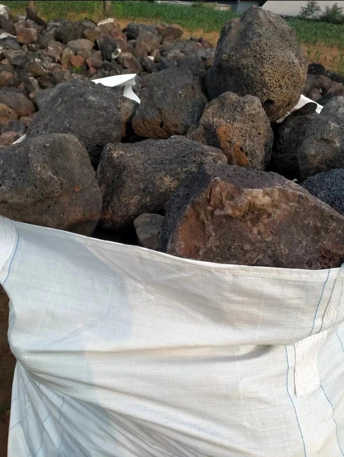 Natural Landscaping Rock Stone Waterfall Fountain Garden