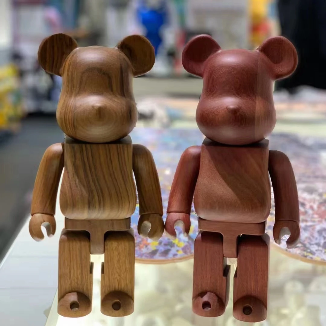 Фигурка из дерева
