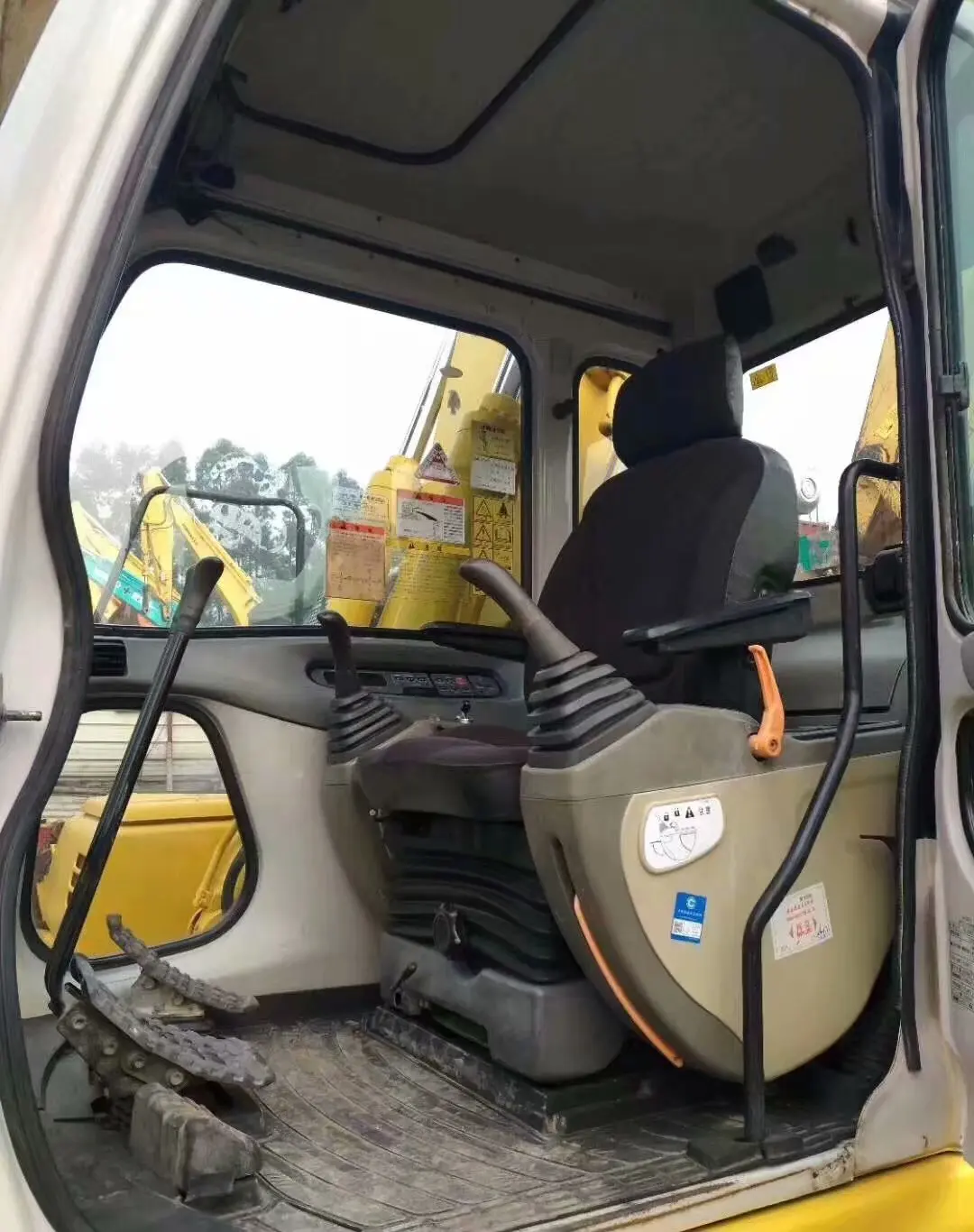Дешёвый бывший в употреблении оптический Кливер SUMITOMO S280 SH200-5 S160 0.8M3 гусеничный экскаватор для горячей продажи