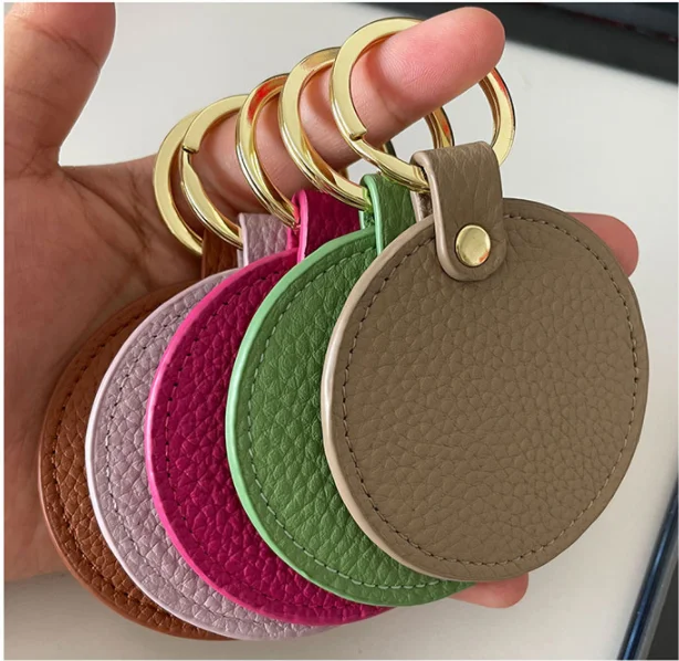 New Customized Gift Set Heart Keychain Genuine Grain Leather Mobile Phone Case for XS MAX 11 12 PRO MAX