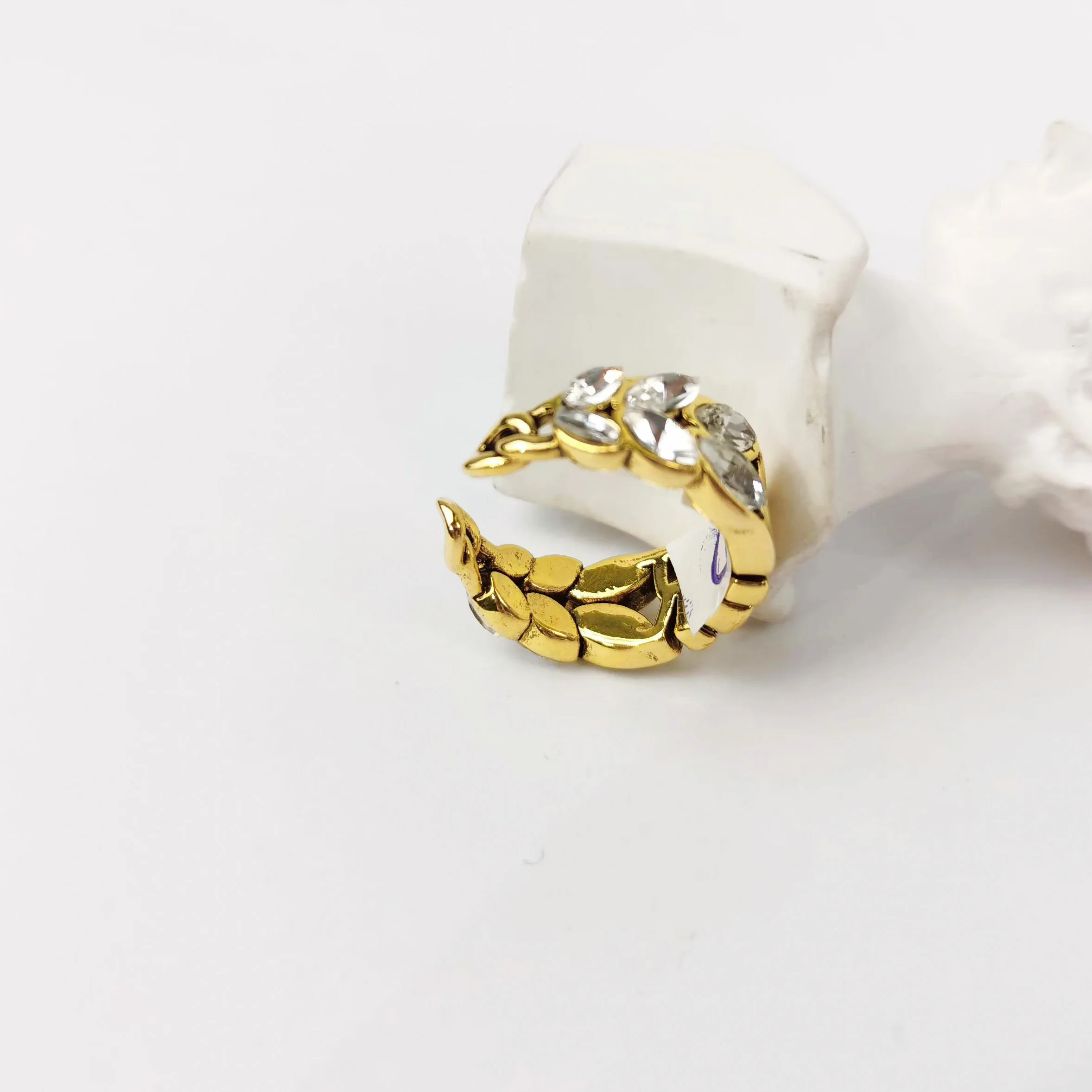 Fine Designer Brands C G F D Correct LOGO Jewelry Wheat Ear Rings Gold Retro Classic Stainless Steel Rings Open Free Size Ring