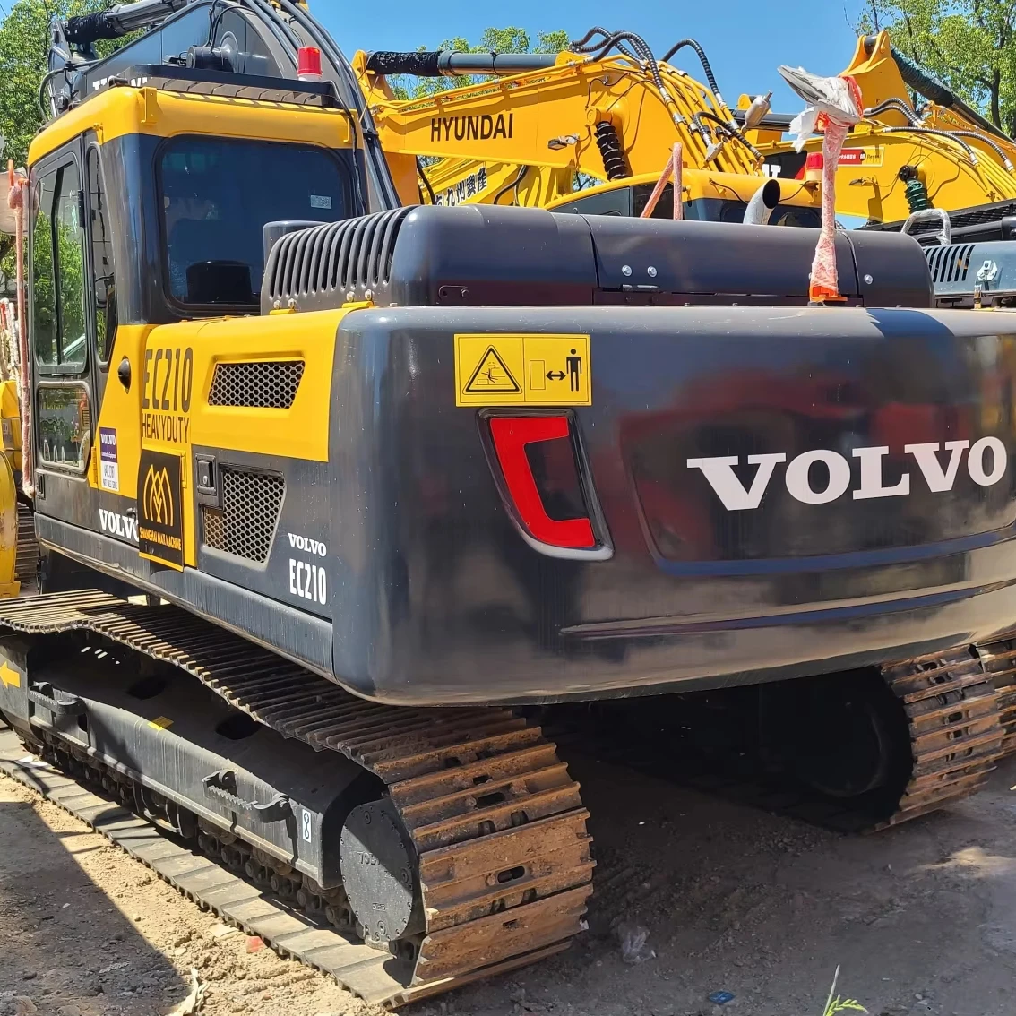 Землеройный гусеничный аппарат Volvo EC210 оригинальная подержанная техника 21 тонна и 20 тонн хорошее состояние Лучшая цена для серьезных покупателей распродажа