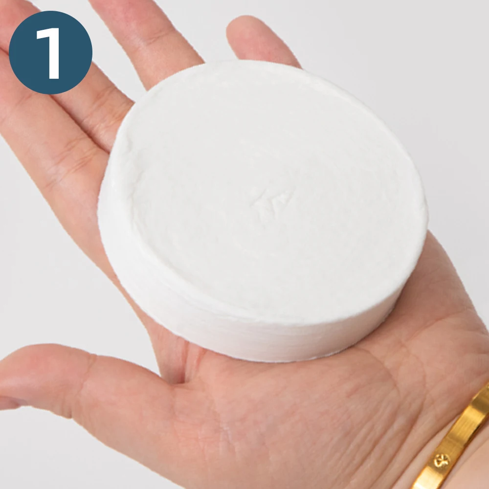 Disposable compressed  Travel Towels Compressed Cotton Towel Tablets Camping Sports Hiking Beach Swim Made Nonwoven