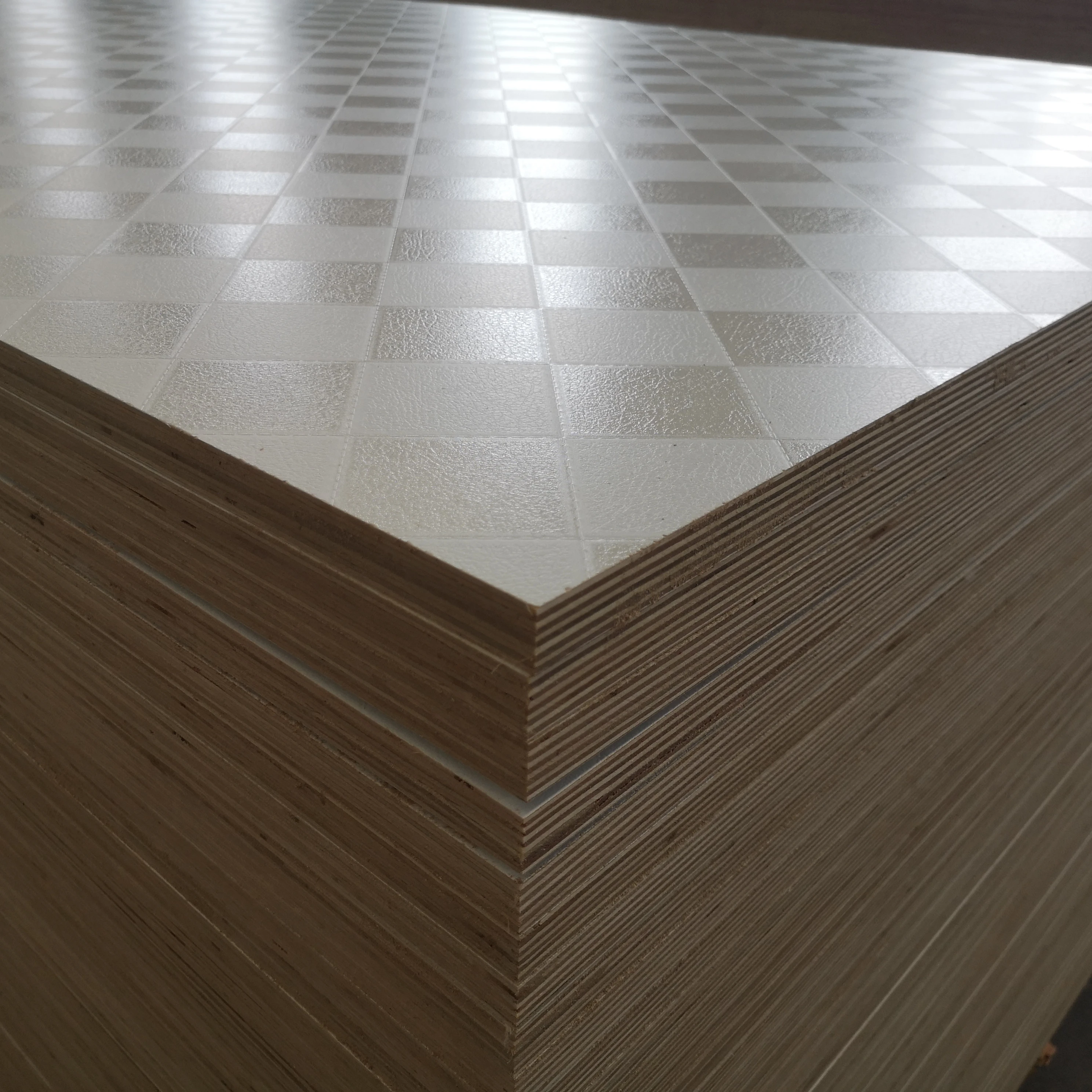 12mm/15mm/18mm melamine laminated plywood 11 ply hardwood core or poplar core