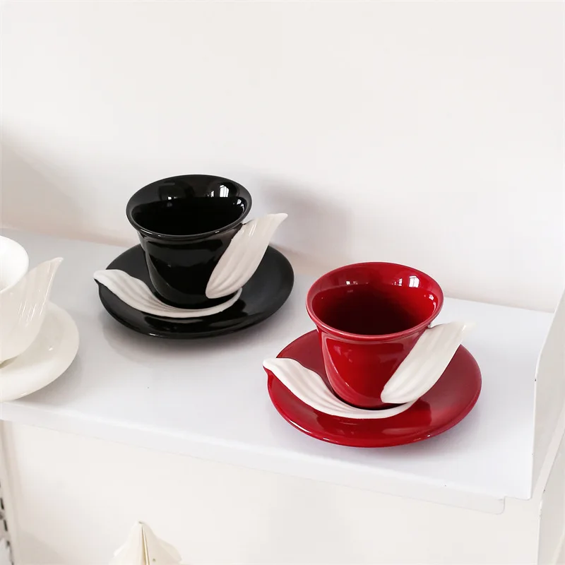 High-end exquisite three-dimensional wings coffee cup saucer creative color contrast mug