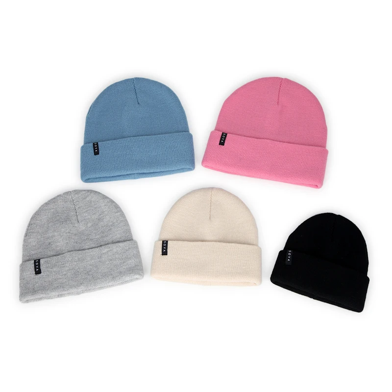 Various Size Acrylic Knit Hat Winter Beanie for Kids Youth Adults with Woven Label Patch Promotion Knit Hat
