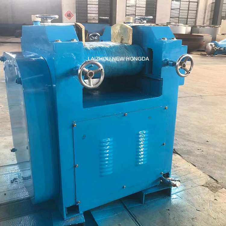 Three Roll Mill Grinding Machine for spices powder