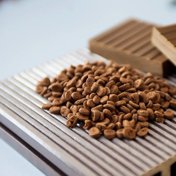 Экологические европейские гранулы для инъекций и экструзии WPC/Сырье WPC/гранулы WPC