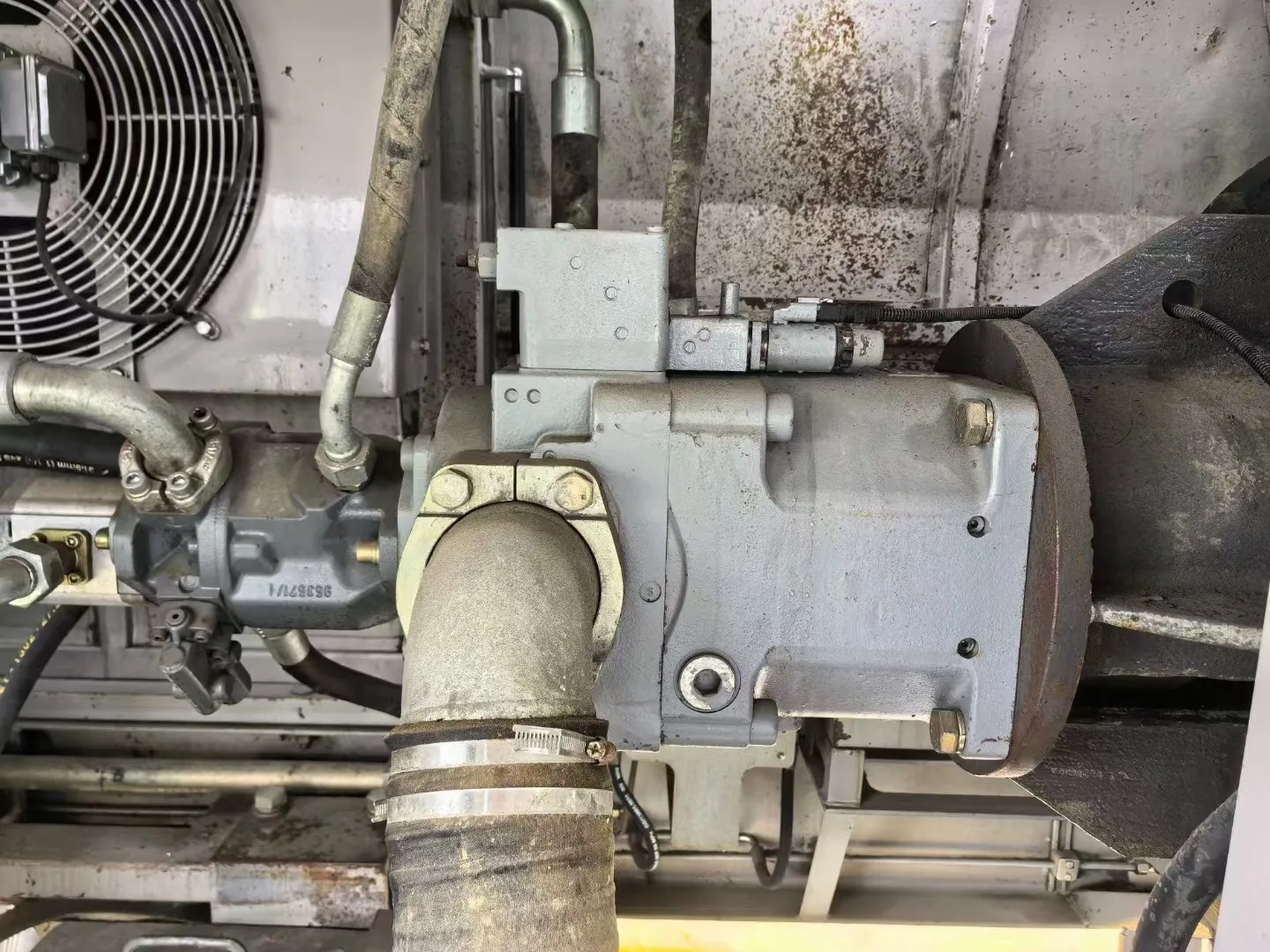 Used Zoomlion 6016-110SU Electric Motor Trailer Pump Small Diesel Concrete Pump with Core Engine