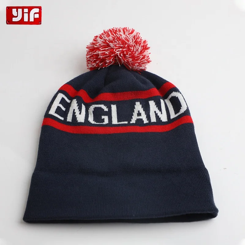 Женская трикотажная шапка