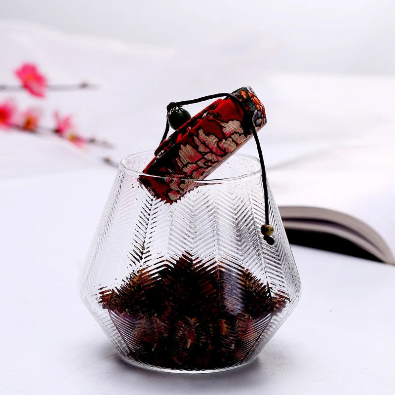 Custom manufacture 7cm diameter spice food storage High borosilicate air tight glass jar with bamboo lid in Home & Kitchen