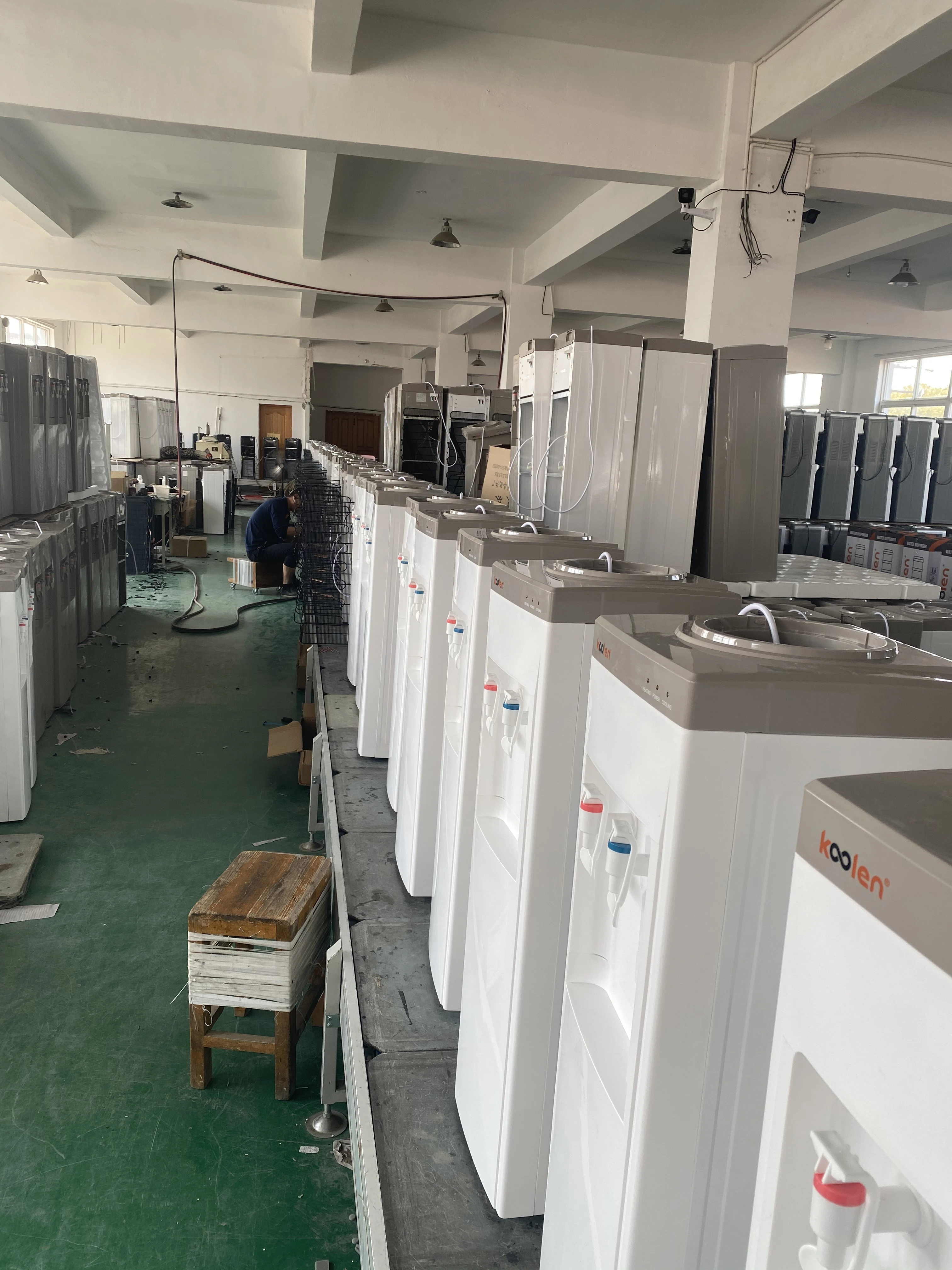 Hot sale PP Material  5 gallons bottle standing water dispenser