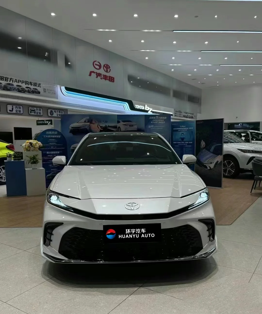 Недорогой Подержанный автомобиль Camry 2 0 г 5 2.5q Toyota Gas Second Hand цены на китайский подержанные автомобили для продажи