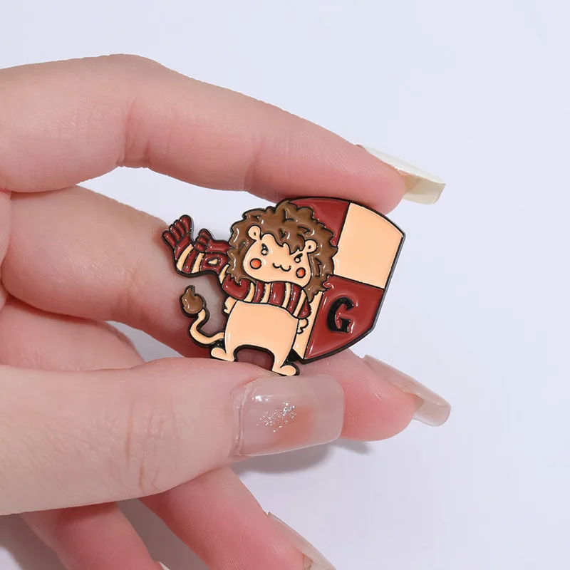 High Quality Anime Cartoon Design Lapel Pin Badge Soft Enamel Metal Pin with Silk Screen Printing for Clothing Accessories