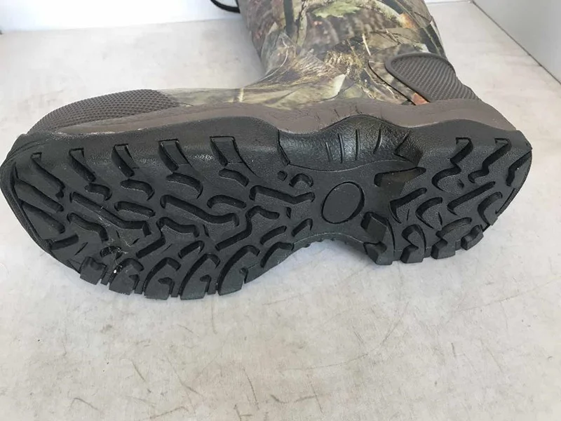 Rubber Camo Hunting Boots With Felt Socks