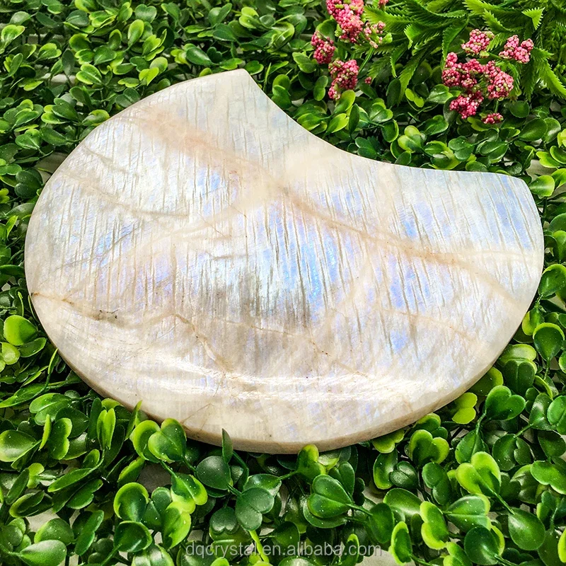 New arrival  Wholesale Natural high quality flash White Moonstone moon shiny polished big  moonstone crystal moon For decoration