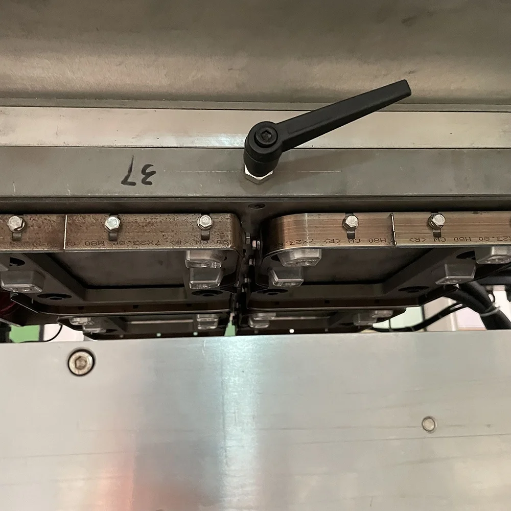 Cheap Manual Good Price And Efficient Plastic Sugar Cane Packaging Egg Tray Machine Trade With Attractive Disposal Cover