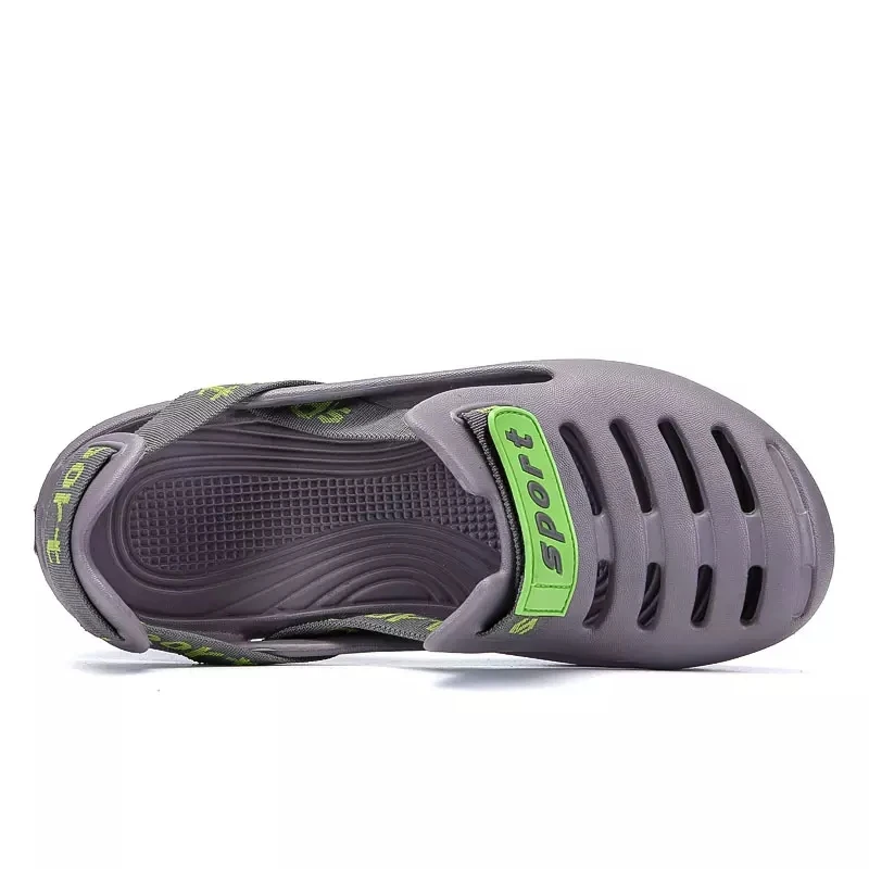 
Factory hot sales popular summer light Anti-Slippery walking sandals EVA men garden clogs 