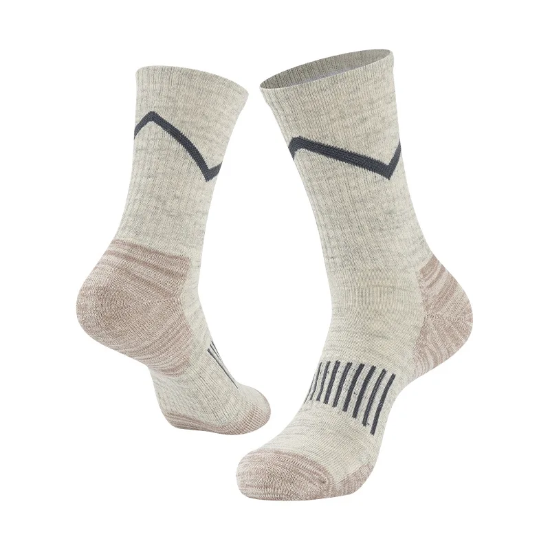 KT-K Custom Design Fashion Crew  Nylon Sports Socks  for Men