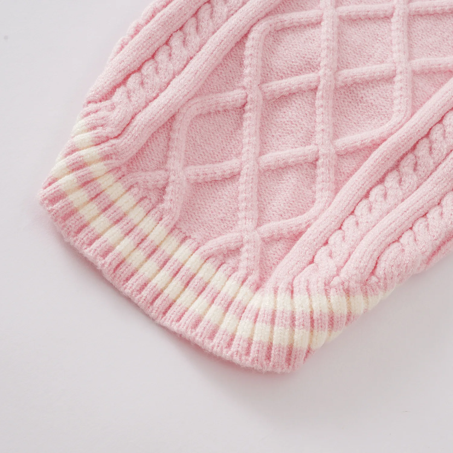 new design mink velvet Customized warm hand-knitted pet sweater Classic Cable Knit dog jumper Vest