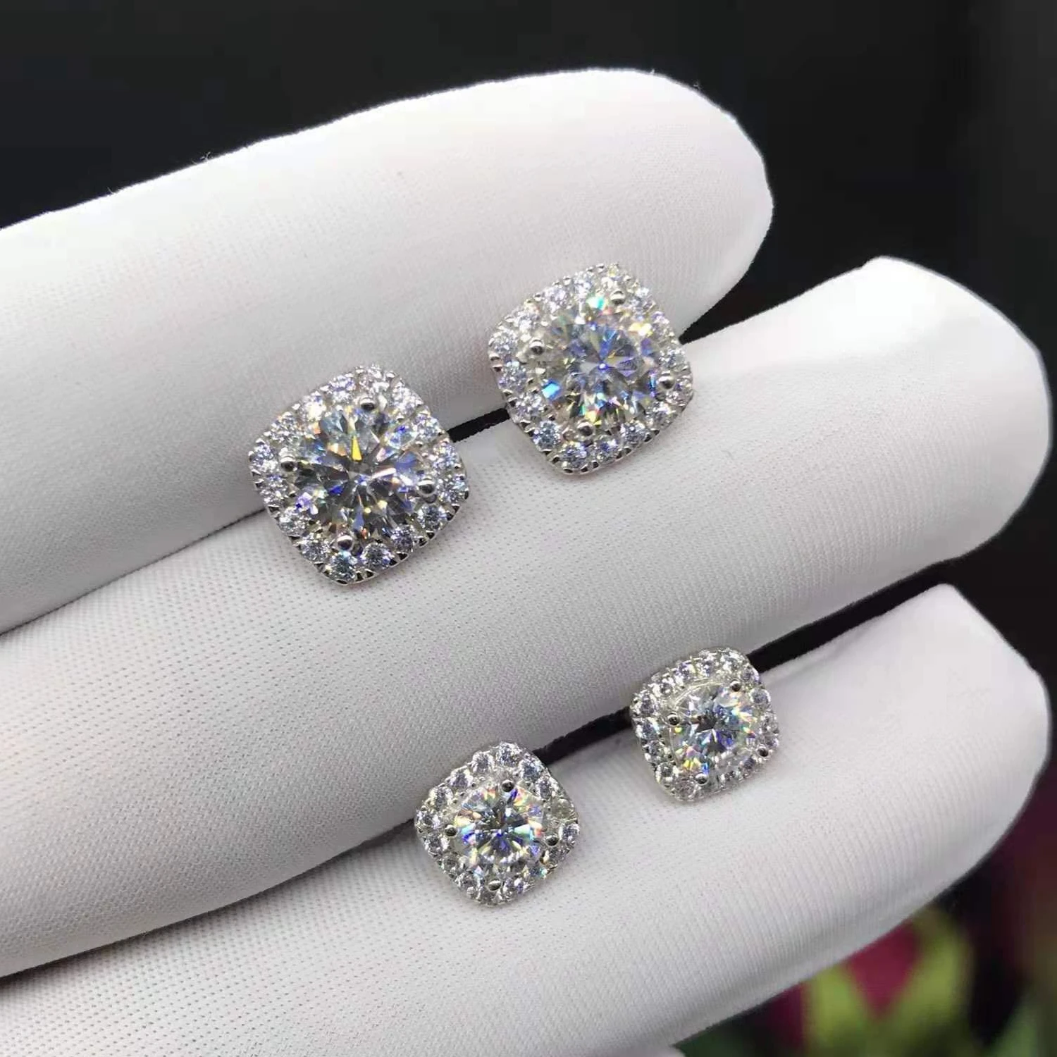 Оптовая продажа белые серьги-гвоздики GRA Moissanite Позолоченные 925 из стерлингового серебра роскошные в форме сердца