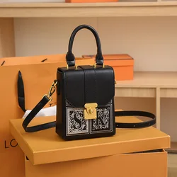 2022 New Style Fashion Women Leather Handbags Rhombus Shoulder Bag Chain Messenger Bag Small Square Bag