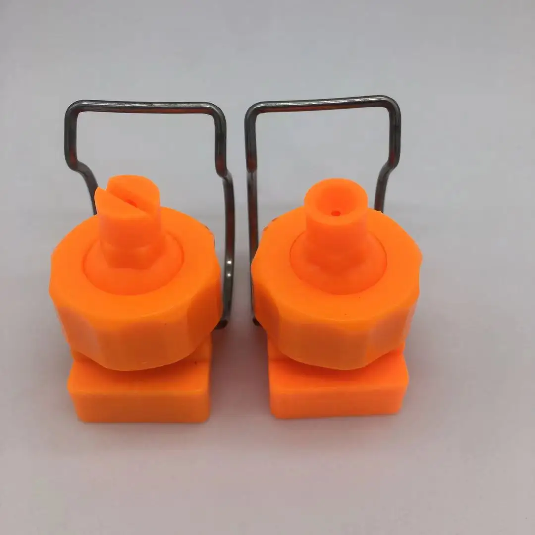 Plastic adjustable full cone quick clamp cleaning nozzle for pretreatment spraying coating line.