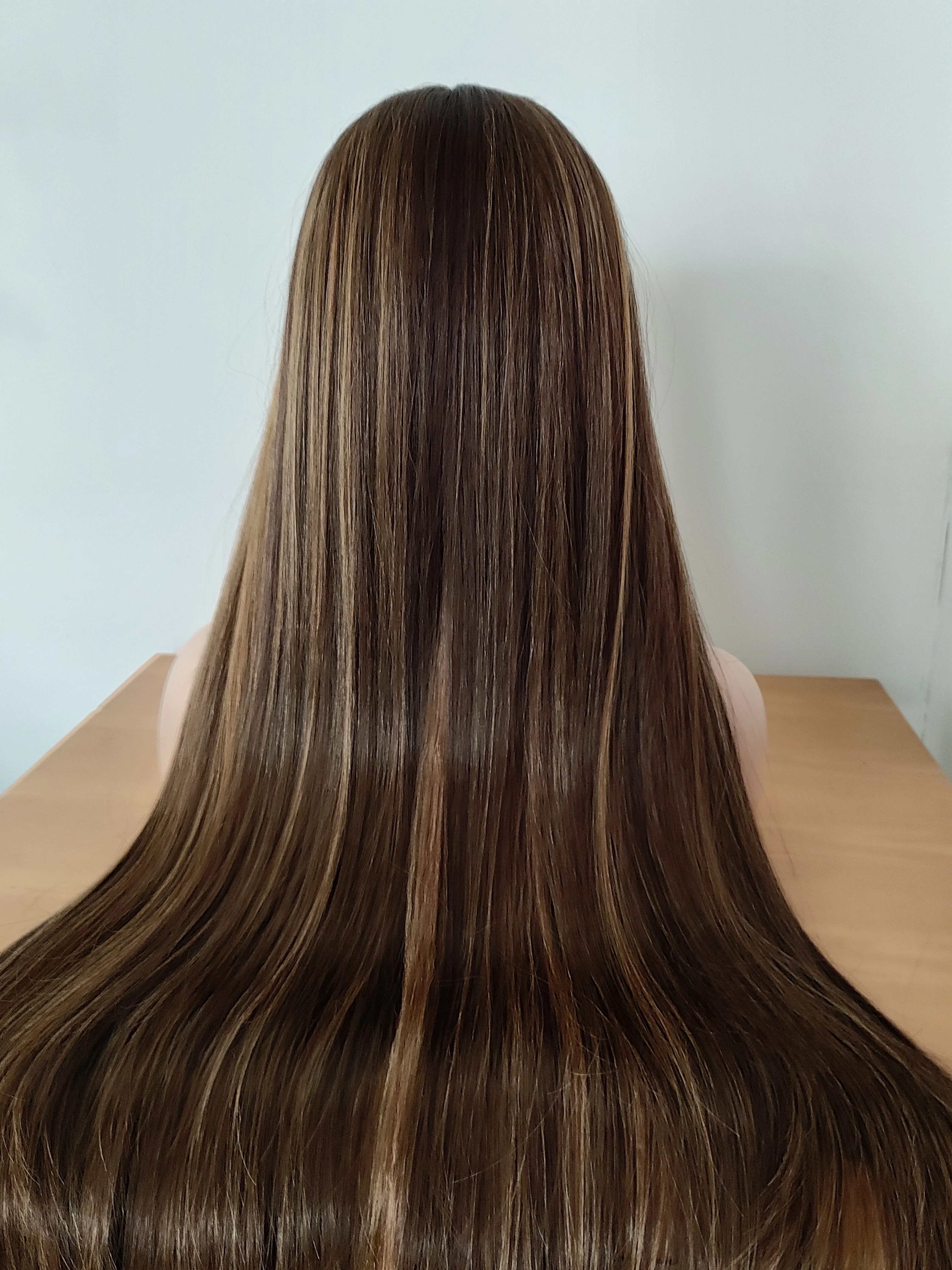 New Arrival Cheap Highlight Wis Wholesale High Quality Synthetic Wigs L Part Lace Front High Temperature Fibre Wig