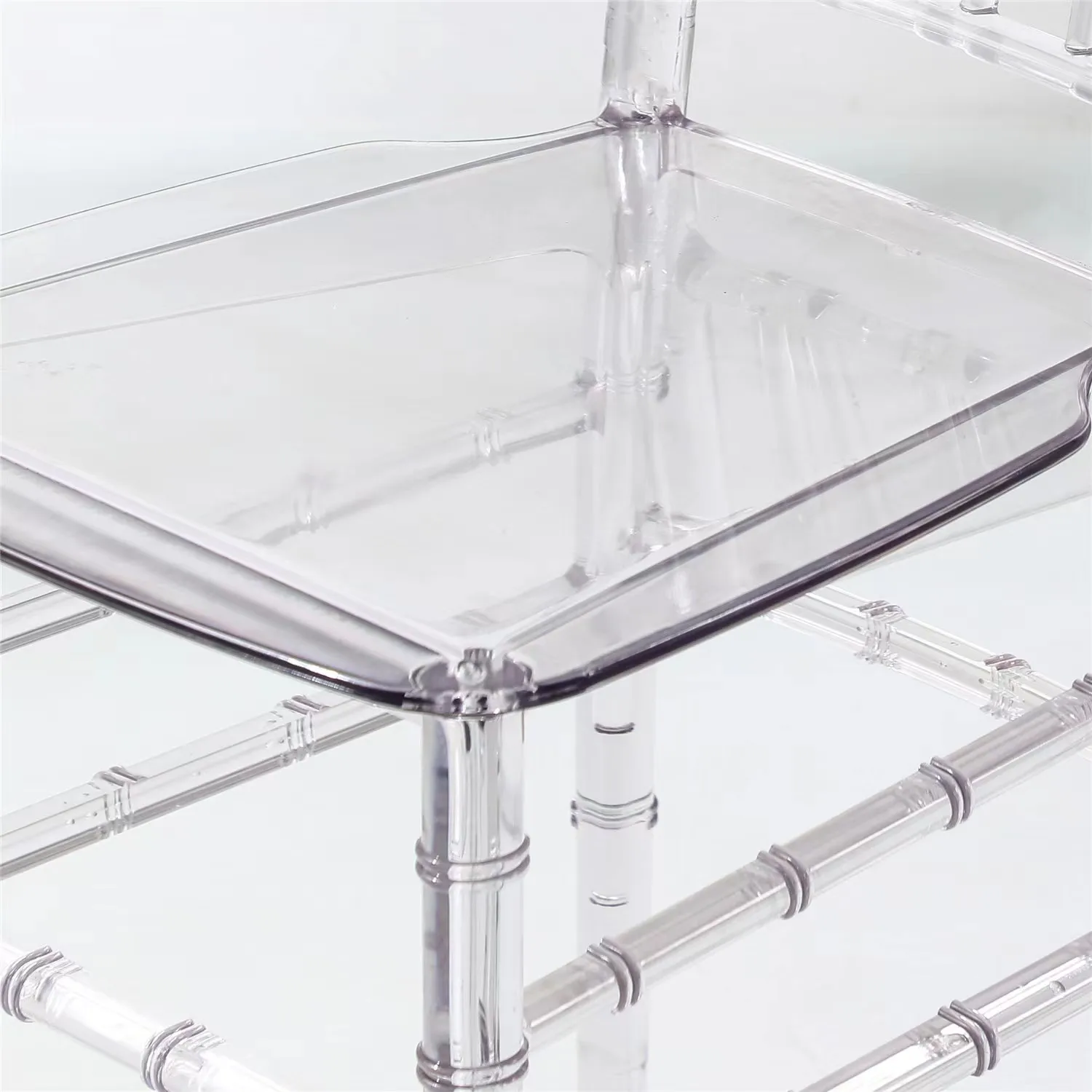 Morden Wholesale Guangzhou Classic Tiffany Chiavari Wedding Crystal Transparent Chairs For Weddings