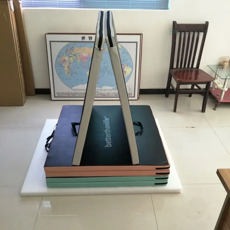 Home gym protective flooring exercise mat wholesale leather two-fold folding gymnastics mat