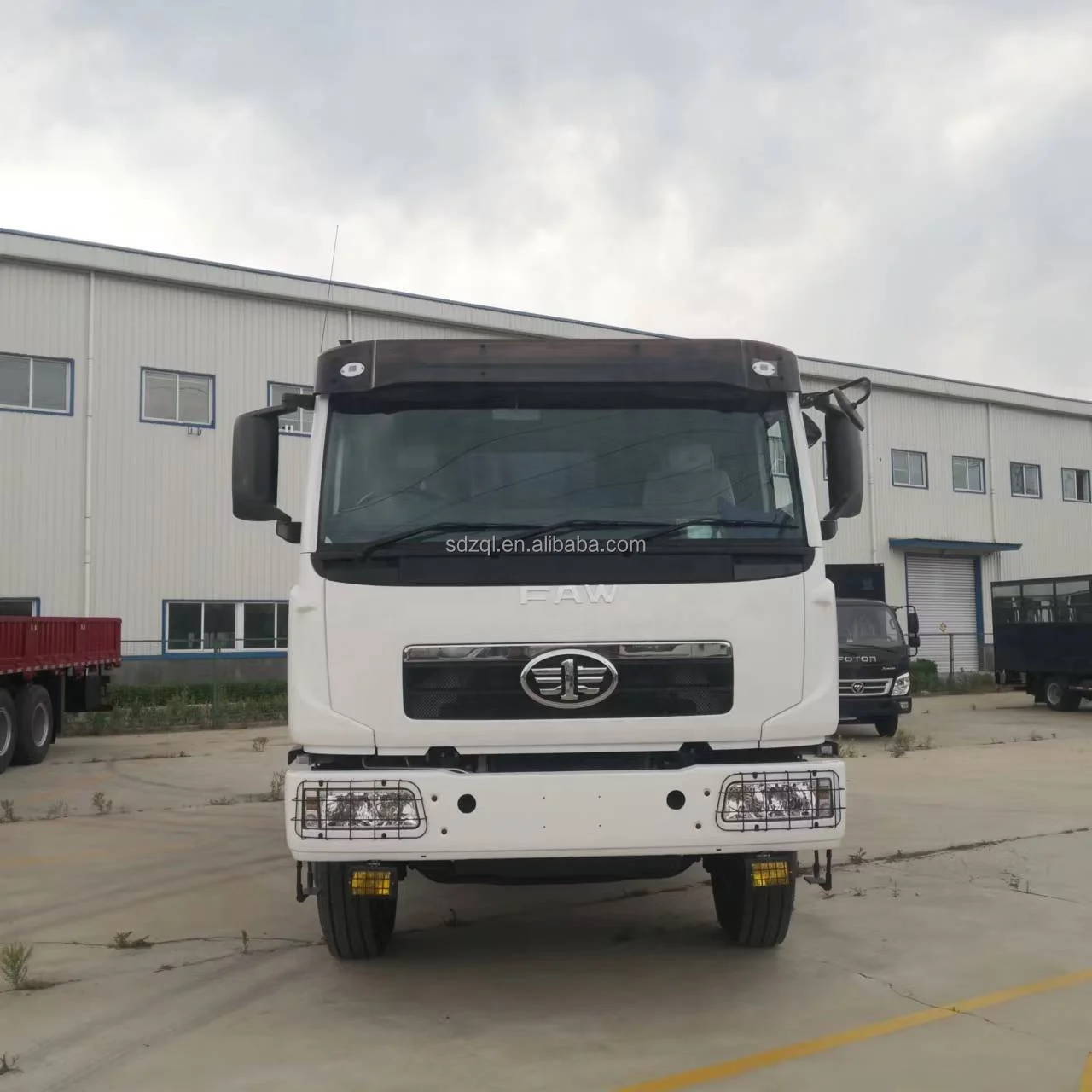 Right Steering FAW Dongfeng howo 50 Ton Load Heavy Duty 10 Wheels Dump Trucks 6x4 for Sale