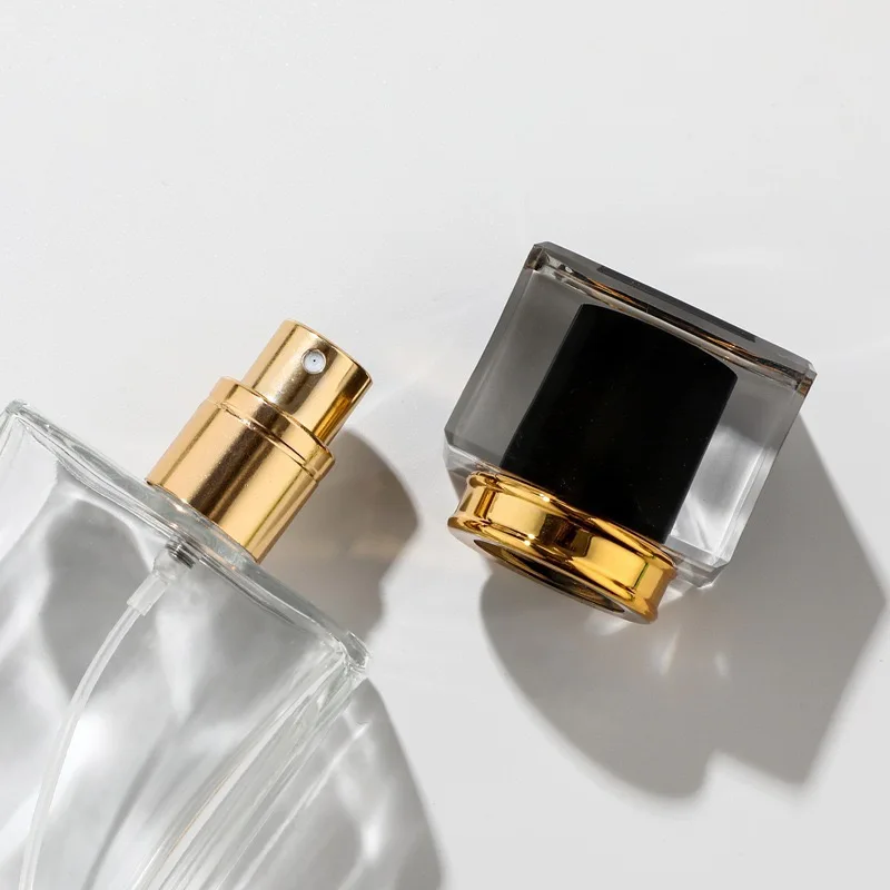 Пустой косметический флакон для духов 30 мл, 50 мл, 1 унция/стеклянный флакон с распылителем квадратной формы с золотой крышкой/флаконы для освежителя воздуха
