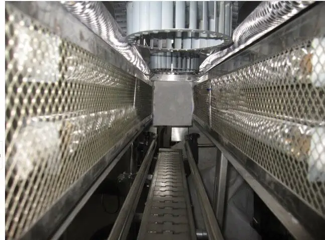 Fully automatic packing machine, machine for packing pallet