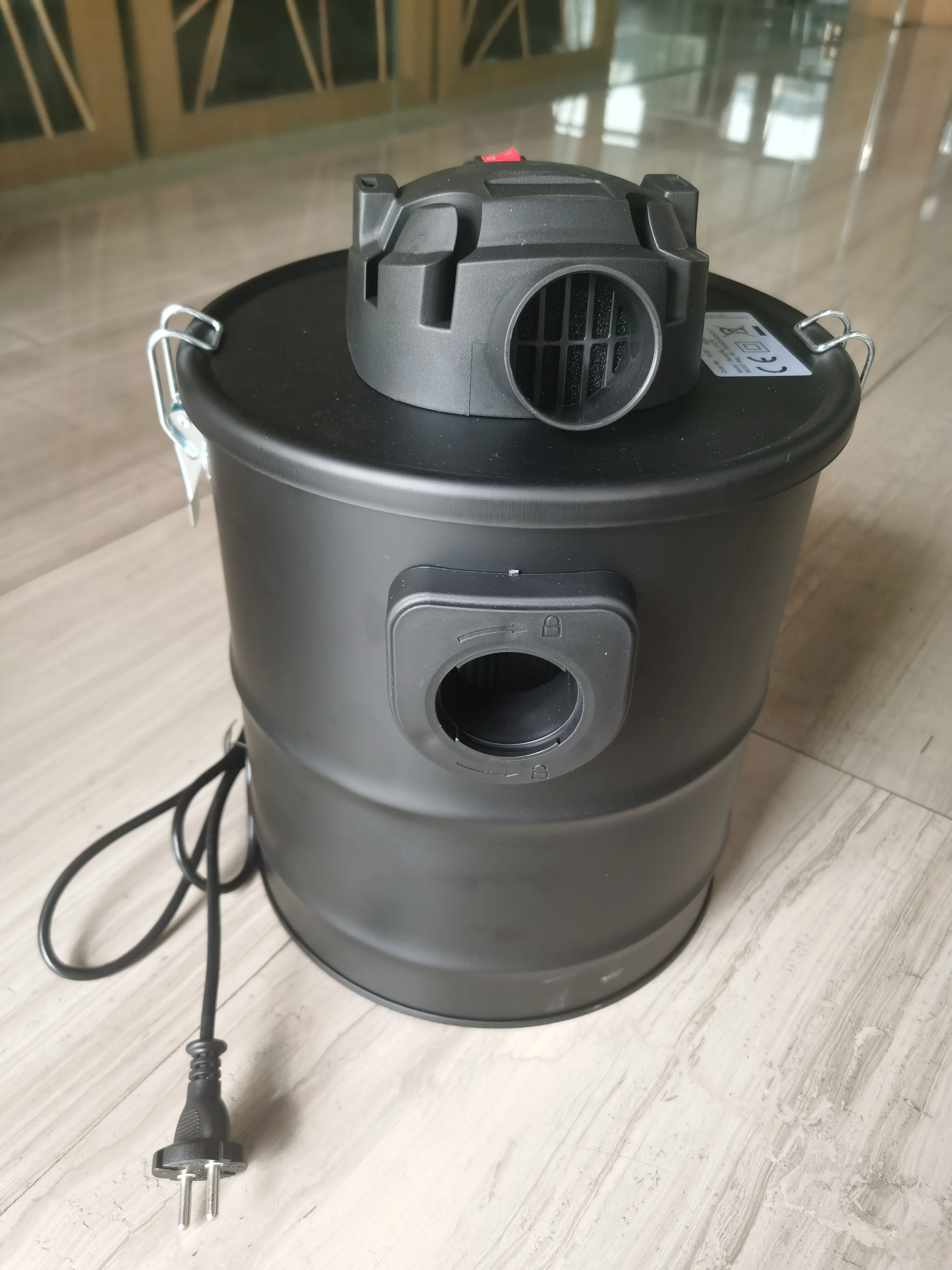 High Quality Portable 800w 15L Handheld Ash Vacuum Cleaner with Blowing and Suction Function