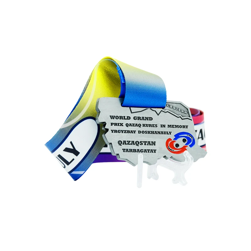 Shenzhen  Longzhiyu 14 years maker  custom track team style medal stamping chocolate marathon medals