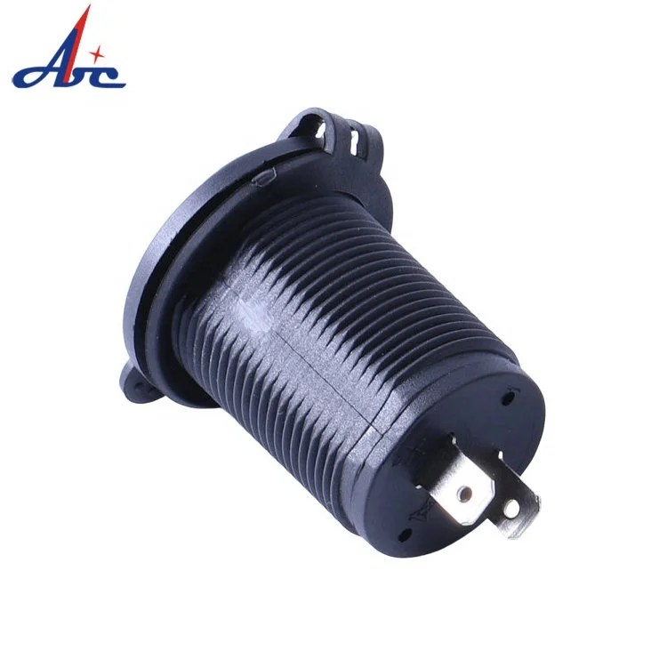  Розетка зарядная с двумя USB-портами 12 В 24 5 4 2