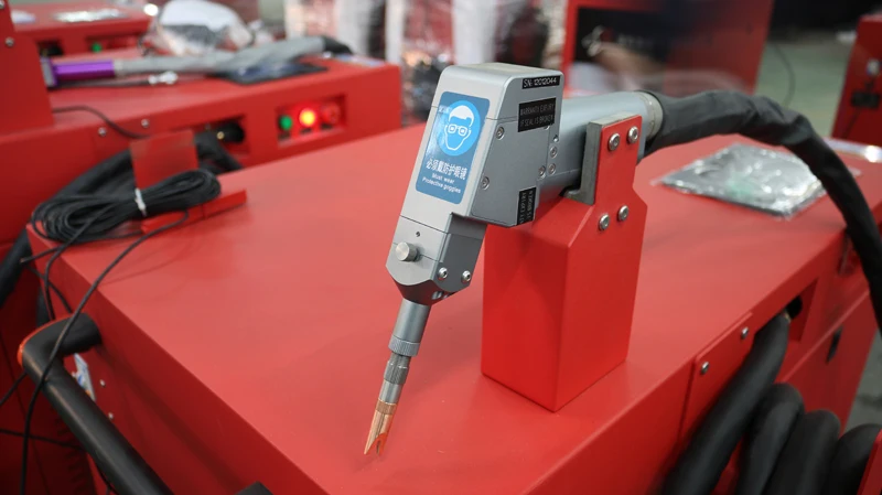 HanMa factory directly sale fiber laser welding machine high welding speed welder laser machine efficiency for metal welding