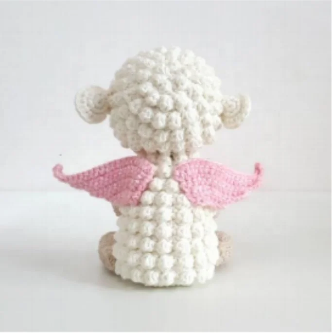 Safe Wooden Baby Rattle Teether Toys Fashion Handmade Soft Animal Shape Sheep Baby Crochet Toys