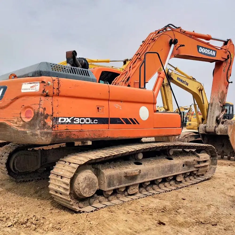 Б/у оригинальный экскаватор Doosan DX300 Сделано в Корее