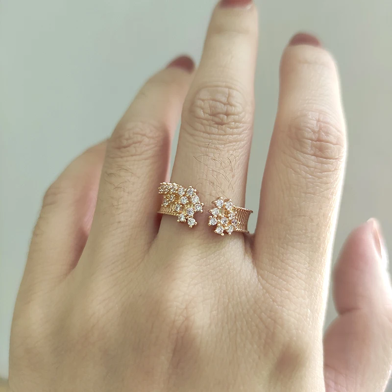 Sunken Babysbreath Textured Gold Rings Cluster CZ Stone Irregular Star Rings for Women French Wide Ring Adjustable