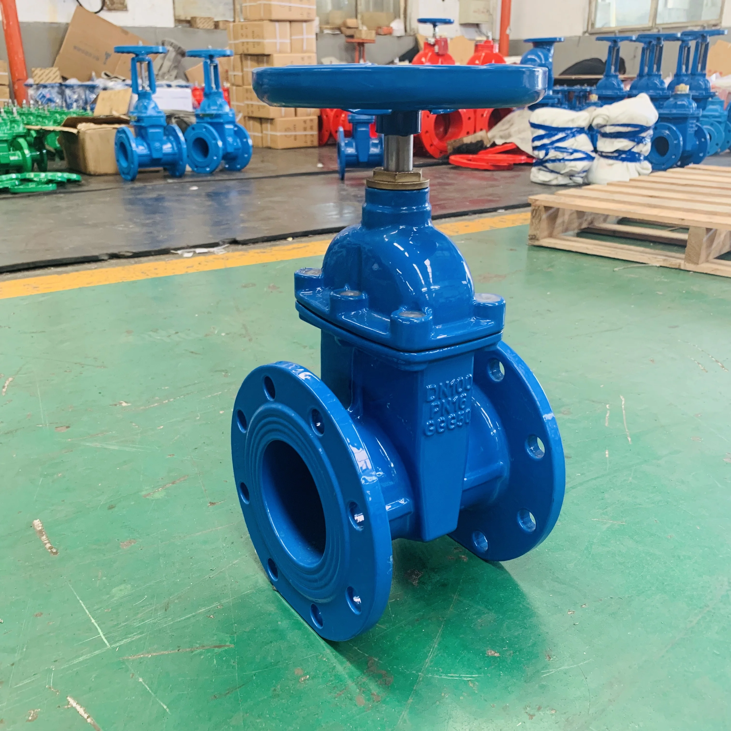 Non rising stem DIN 3352 F4 standard 100mm sluice gate valve