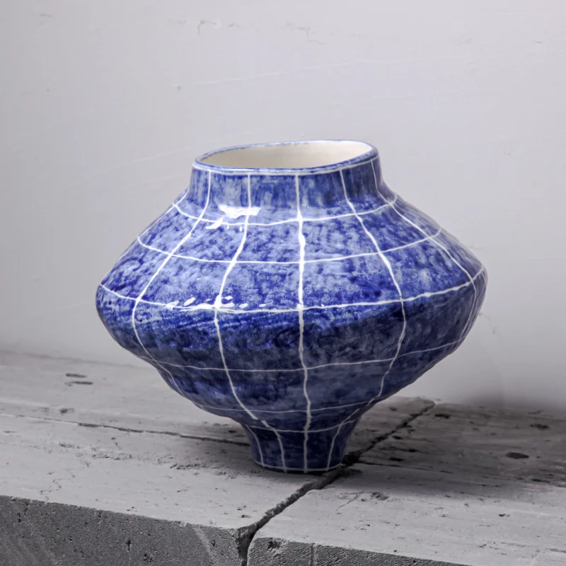 Customized Antique Vintage Handmade Luxury Home Decor Porcelain Blue Ceramic Pottery Flower Vase