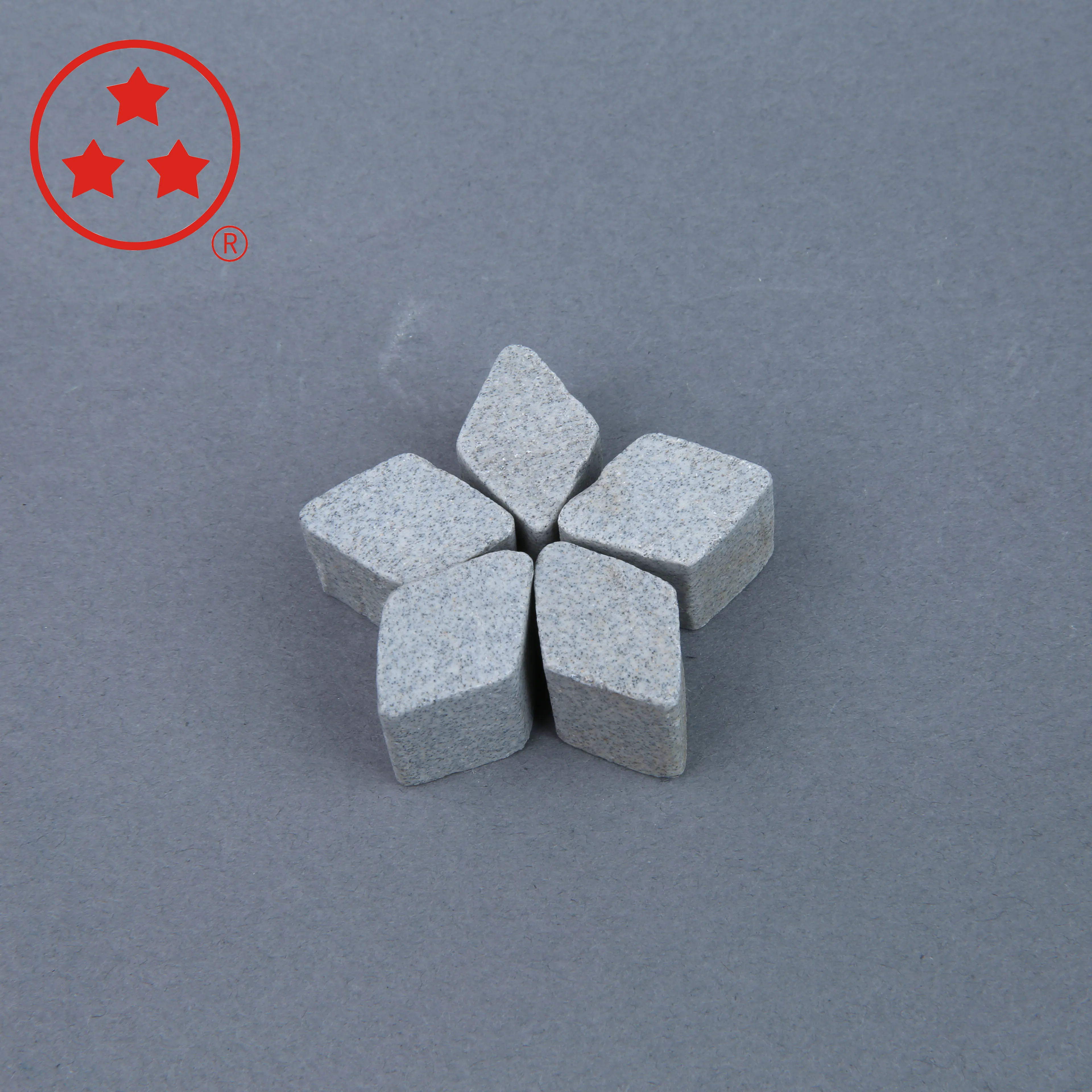 Metal Deburring Polishing  Vibratory Finishing Media   tumbling media for Finishing Grinding Deburring  Ceramic  Media